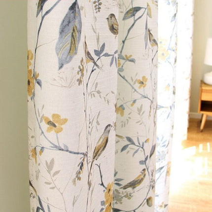 Cortina efecto lino con pájaros estampados