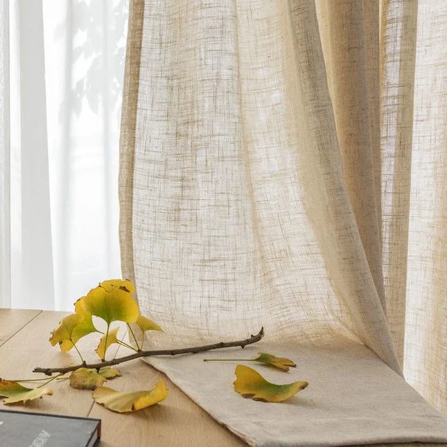 Visillo beige translúcido efecto lino