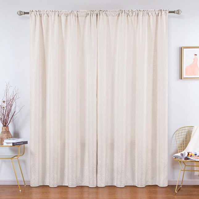 Cortina beige con estampado geométrico