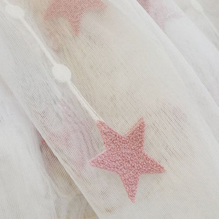 Visillo infantil con estrellas bordadas rosa