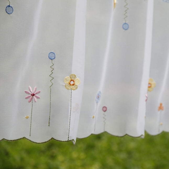 Juego de visillos para cocina bordados