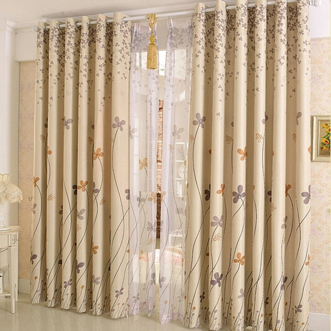 Cortina opaca con estampado abstracto simple