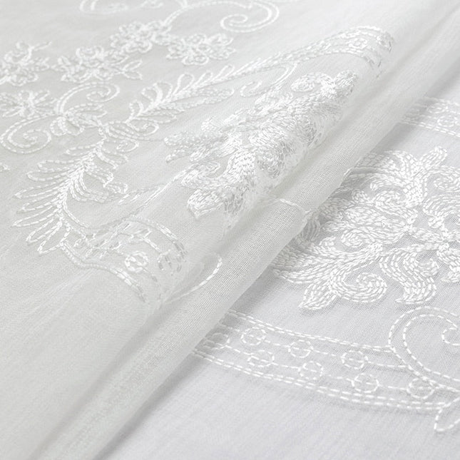 Visillo bordado con diseño clásico medallón