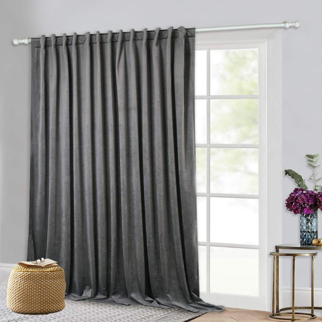 Cortina de terciopelo gris oscuro elegante