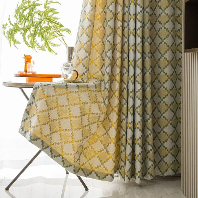 Cortina Estampada con Motivos Geométricos Nórdicos