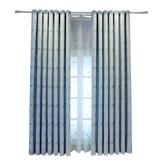 Visillo translúcido con bordado floral