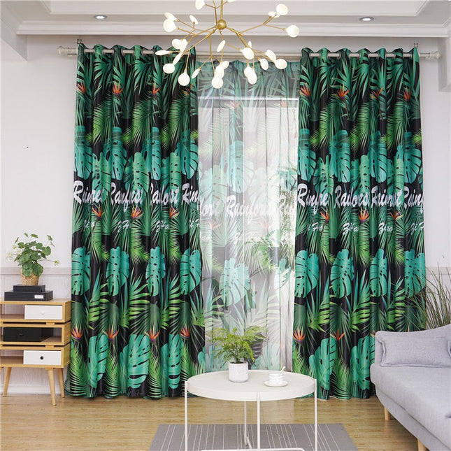 Cortina opaca diseño jungla para salón
