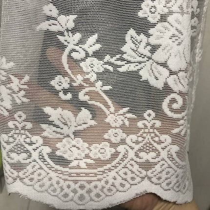 Visillo blanco con textura efecto jacquard