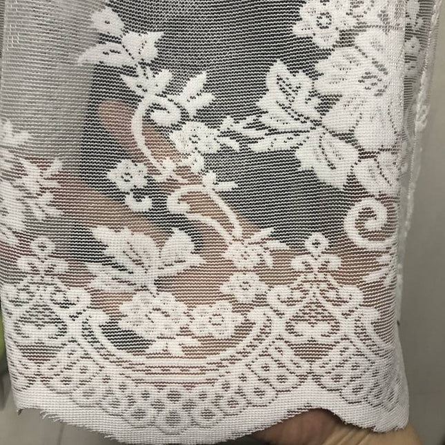 Visillo blanco con textura efecto jacquard