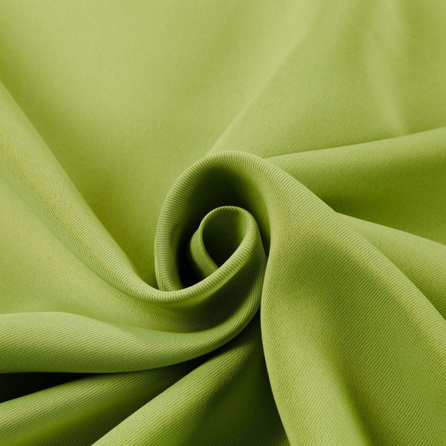 Cortina opaca aislante de luz