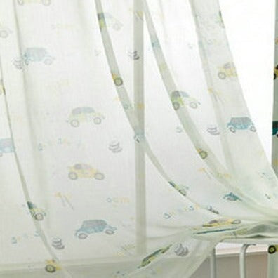 Visillo infantil verde con estampado coches