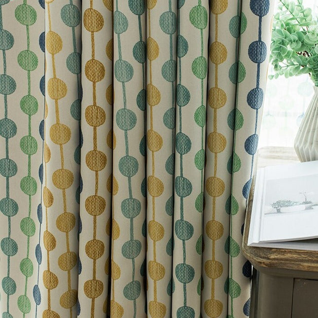 Cortina moderna verde con estampado