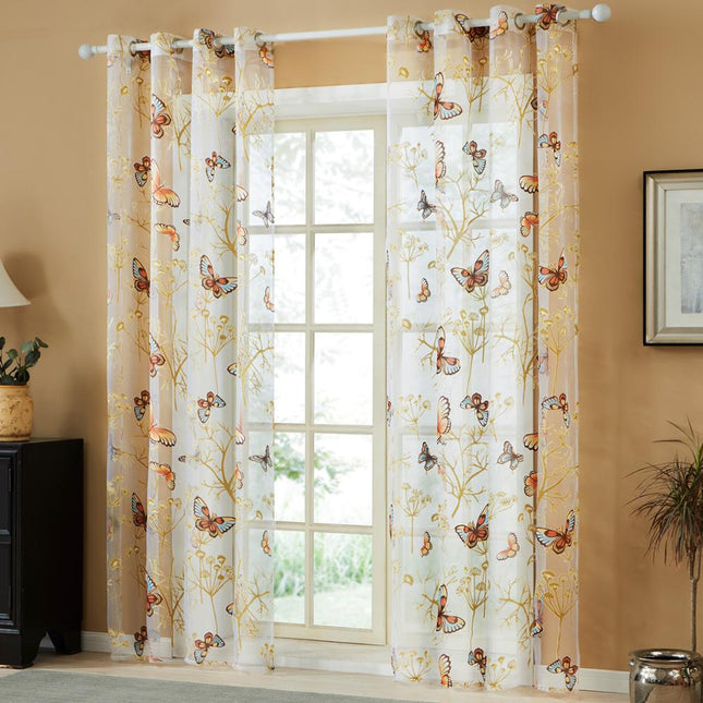 Visillo infantil con mariposas bordadas