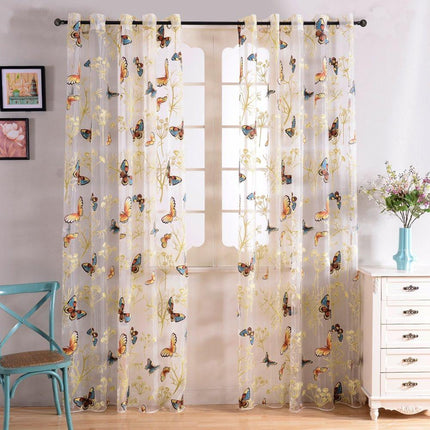 Visillo infantil con mariposas bordadas