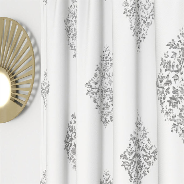 Cortina con estampado estilo damasco