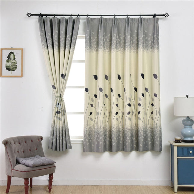 Cortina bicolor con estampado de hojas