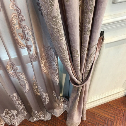 Visillo translúcido con estampado damasco