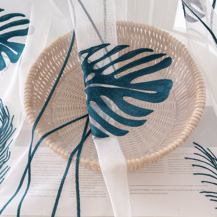 Visillo bordado con hojas de monstera