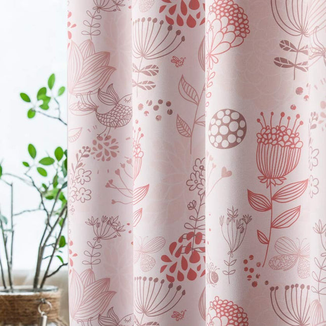 Cortina con estampado floral para salón