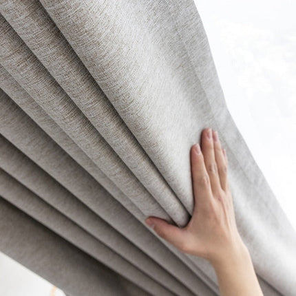 Cortina opaca de salón color beige