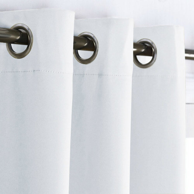 Cortina opaca aislante de luz