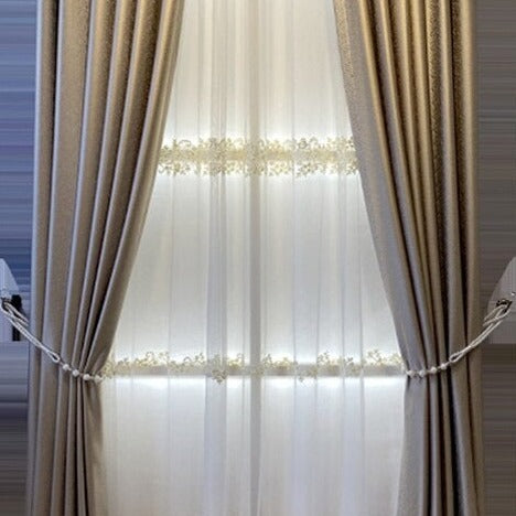 Cortina Opaca Decorativa con Hilo Brillante