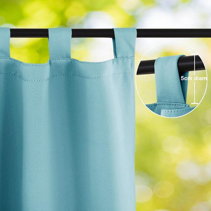 Cortina impermeable turquesa para terraza