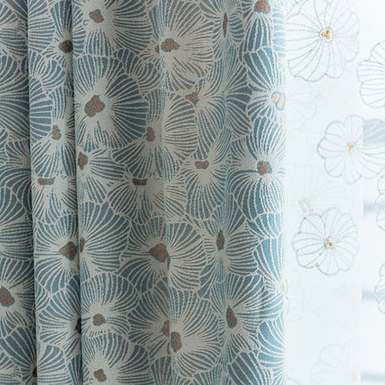 Cortina opaca con estampado de flores