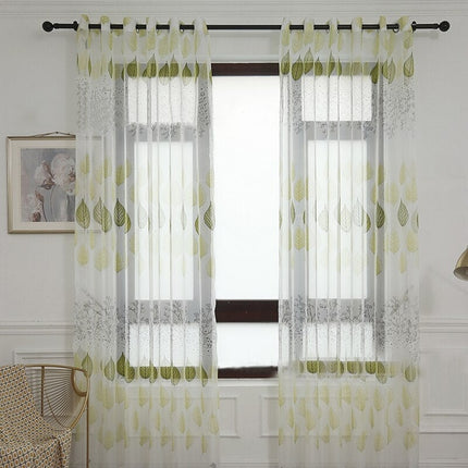 Visillo verde bordado con hojas