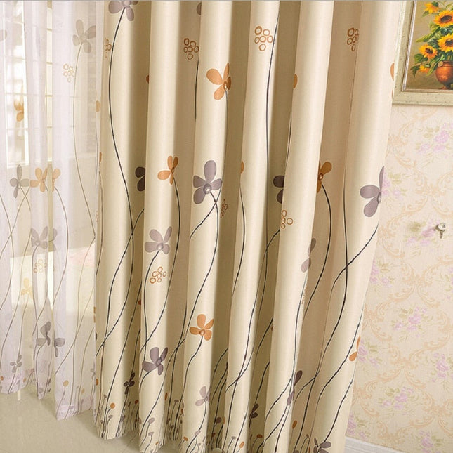 Cortina opaca con estampado abstracto simple