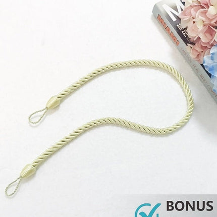 Visillo de exterior blanco con ojales.