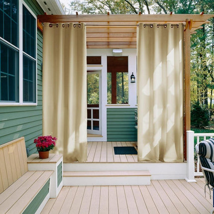 Cortina exterior para terraza con ojales
