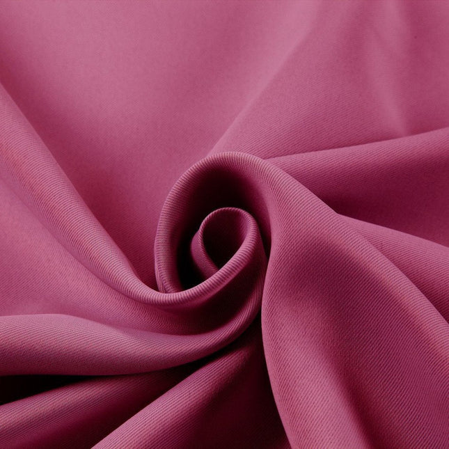 Cortina opaca aislante de luz