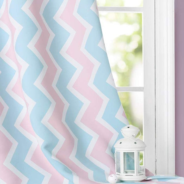 Cortina infantil con diseño chevron