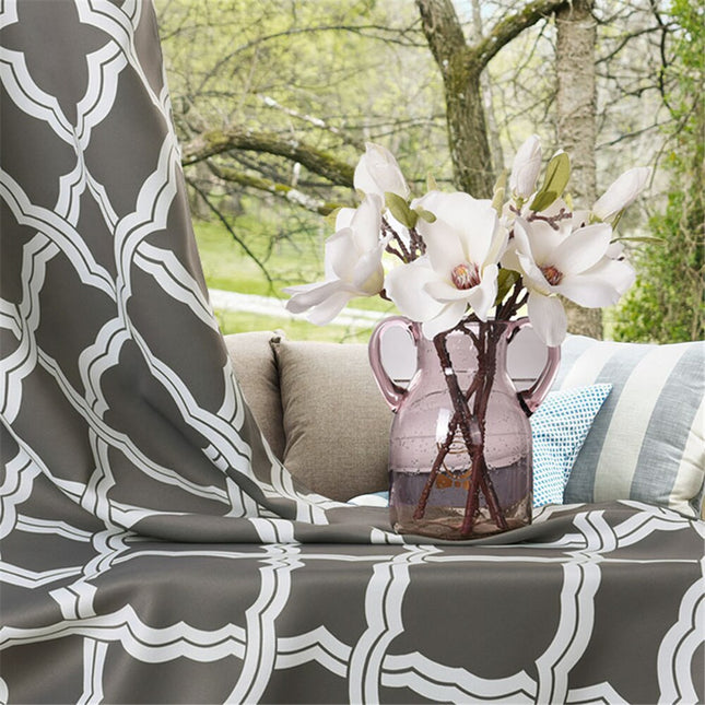 Cortina exterior con estampado marroquí