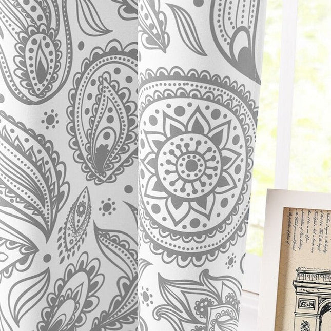 Cortina con estampado de cachemira