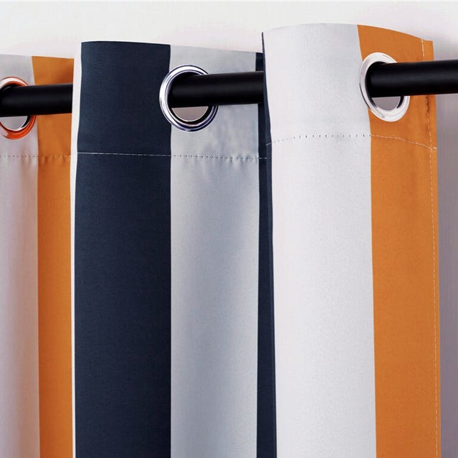 Cortina corta opaca a rayas