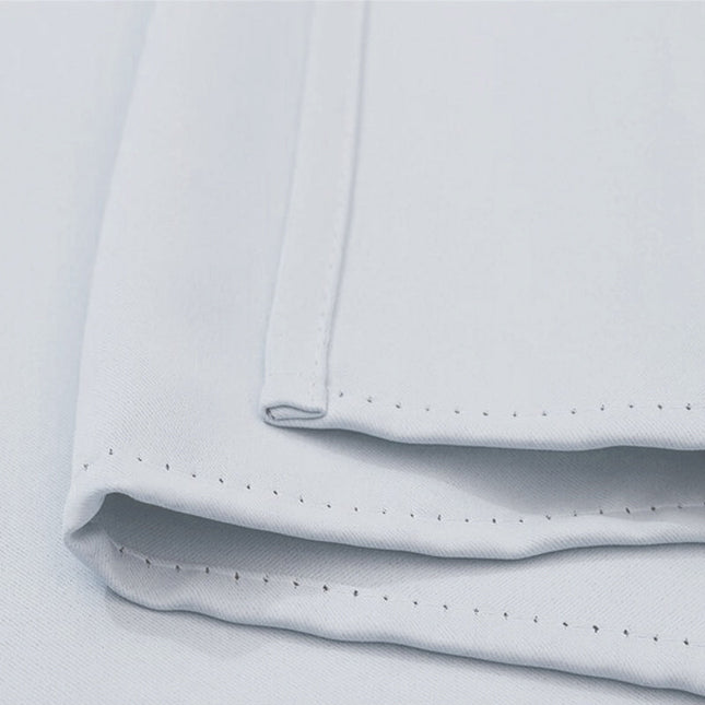 Cortina blanca para cenador de jardín