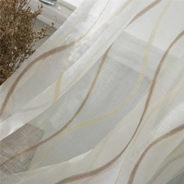 Visillo moderno con líneas onduladas