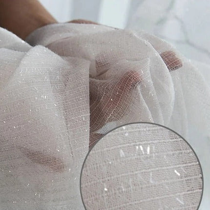 Visillo brillante con hilos de lúrex