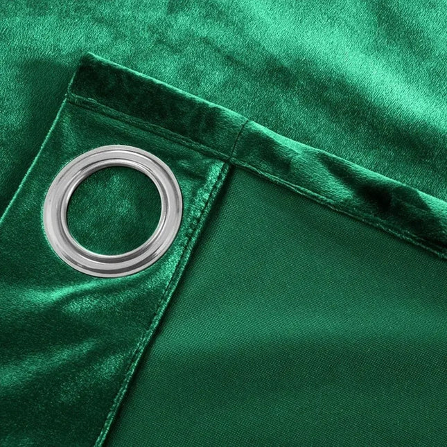 Cortina de Terciopelo Verde Esmeralda Opaca