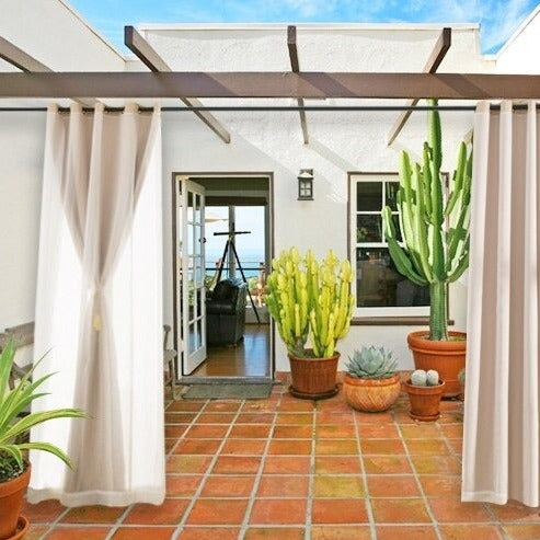 Cortina opaca para terraza y jardín