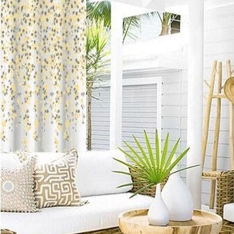 Cortina exterior con estampado floral azul