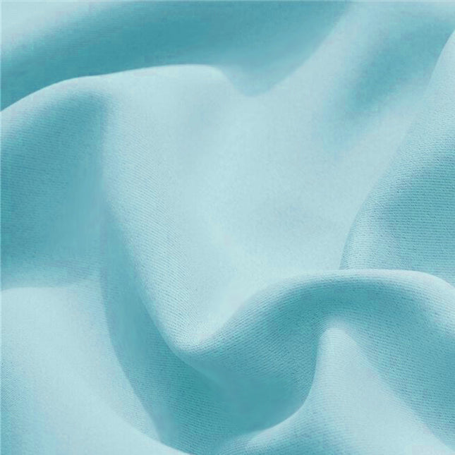 Cortina impermeable turquesa para terraza