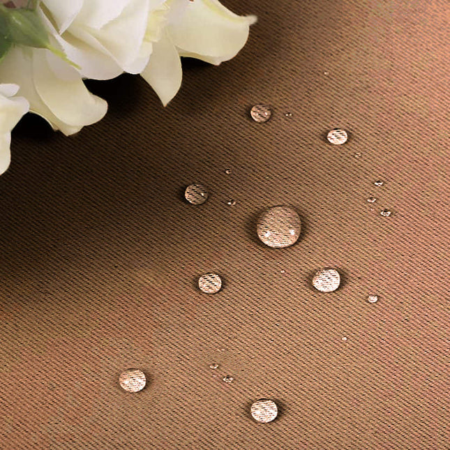 Cortina exterior impermeable con trabillas