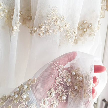 Visillo romántico bordado con perlas