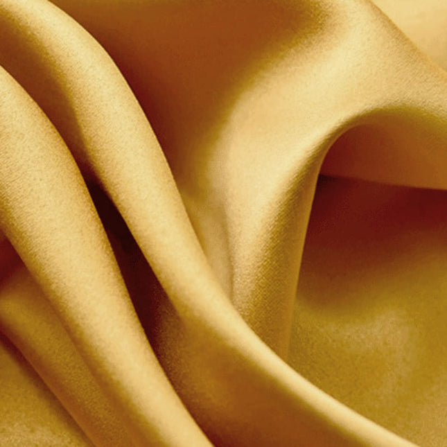 Cortina opaca para salón color ocre